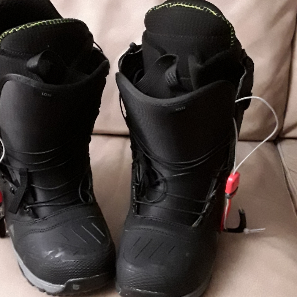 Burton snowboard boots